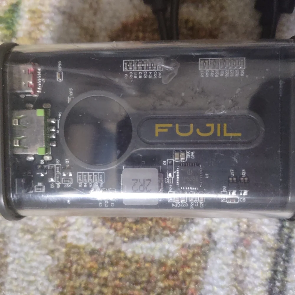 power bank stay charged